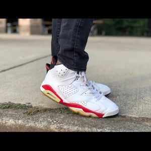 Air Jordan 6 infrared pack